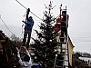 Zdobení vánočního stromu u kapličky v Chyníně 27. 11. 2021
