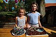 Oslava narozenin Terezky (10) a Rozárky (8) v hasičském klubu 26.8.2017
