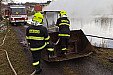 Požár manipulátoru v Čížkově 7. 4. 2021.